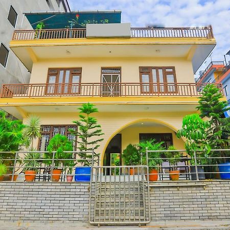 Hotel Alpine Villa Pokhara Bagian luar foto