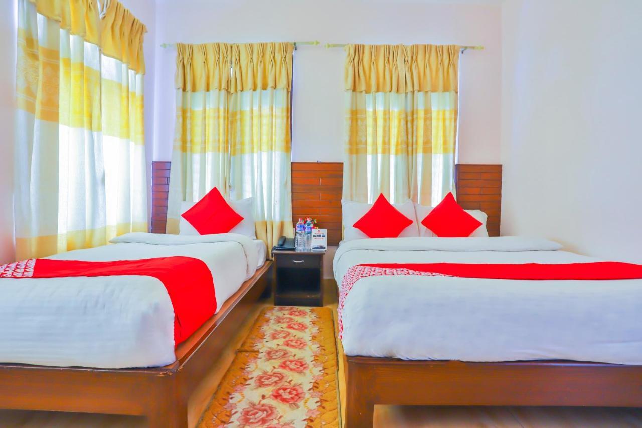 Hotel Alpine Villa Pokhara Bagian luar foto