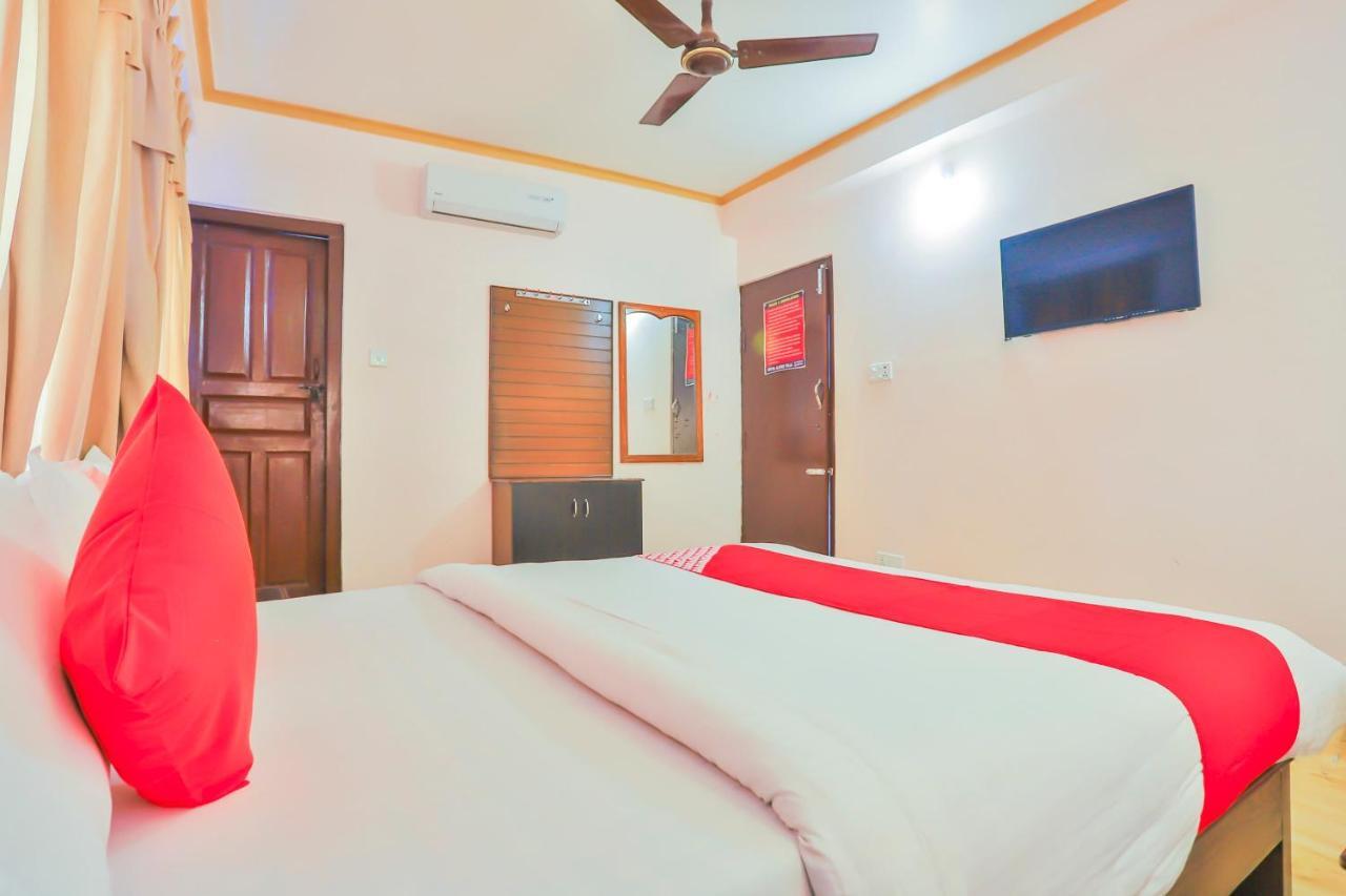 Hotel Alpine Villa Pokhara Bagian luar foto