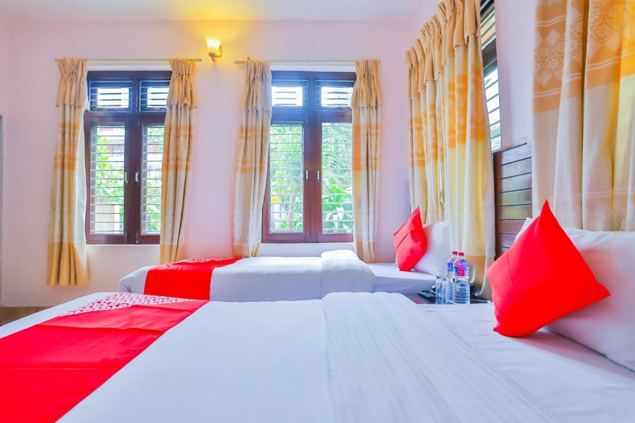 Hotel Alpine Villa Pokhara Bagian luar foto