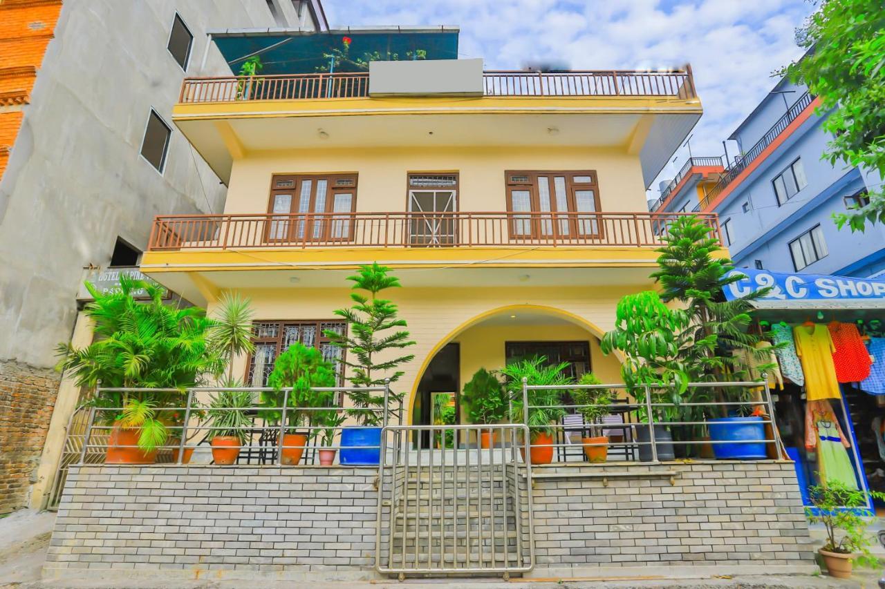 Hotel Alpine Villa Pokhara Bagian luar foto