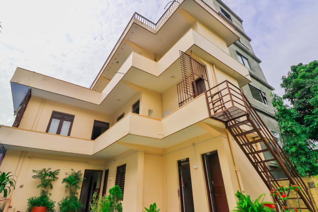 Hotel Alpine Villa Pokhara Bagian luar foto