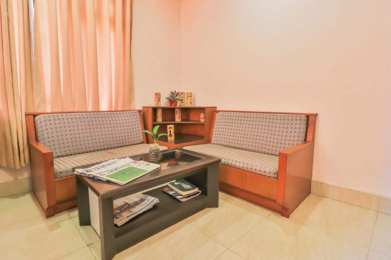 Hotel Alpine Villa Pokhara Bagian luar foto